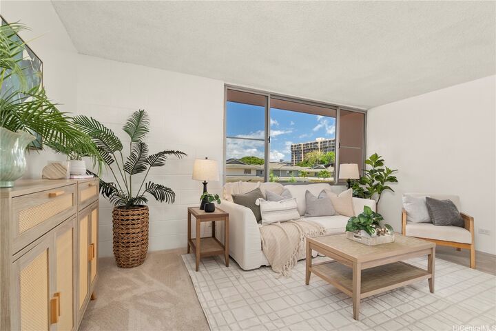 Property Photo: 909 Ala Nanala Street 101 HI 96818