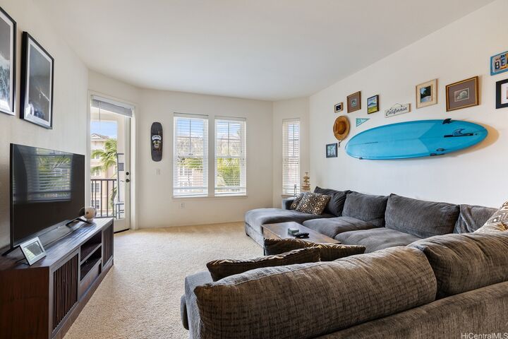 Property Photo: 520 Lunalilo Home Road 7311 HI 96825
