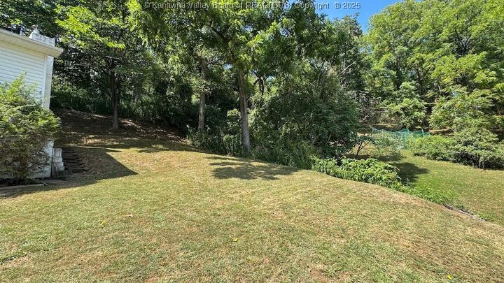 Property Photo: 2643 Larwood Drive WV 25302