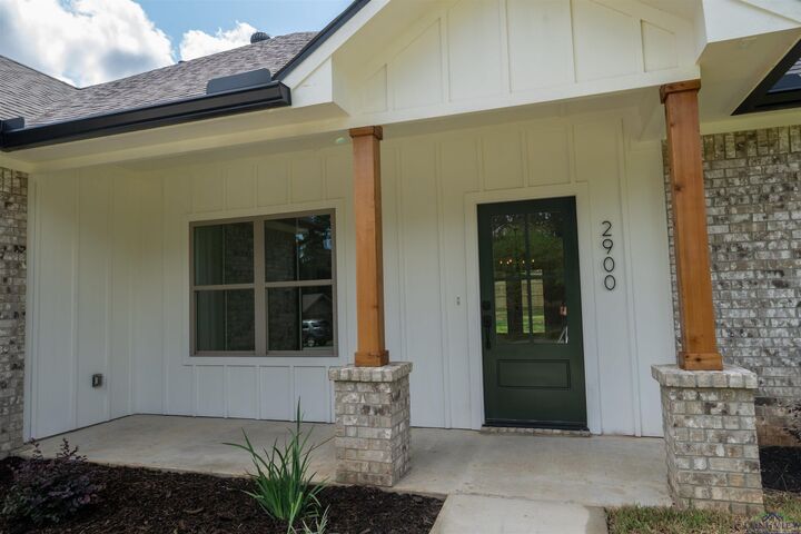 Property Photo: 2900 Jane Dr TX 75601