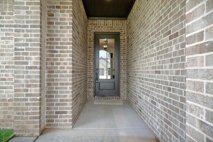 Property Photo:  1406 Durham Avenue  TX 79382 