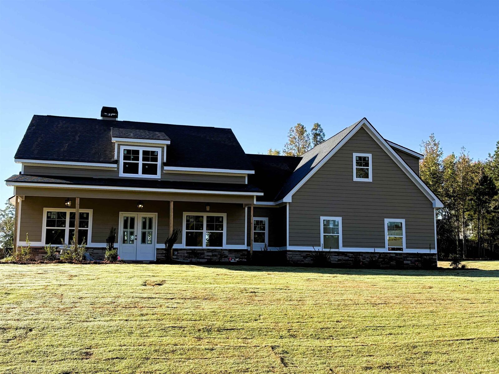 Property Photo:  228 Sage Court  GA 31024-0000 