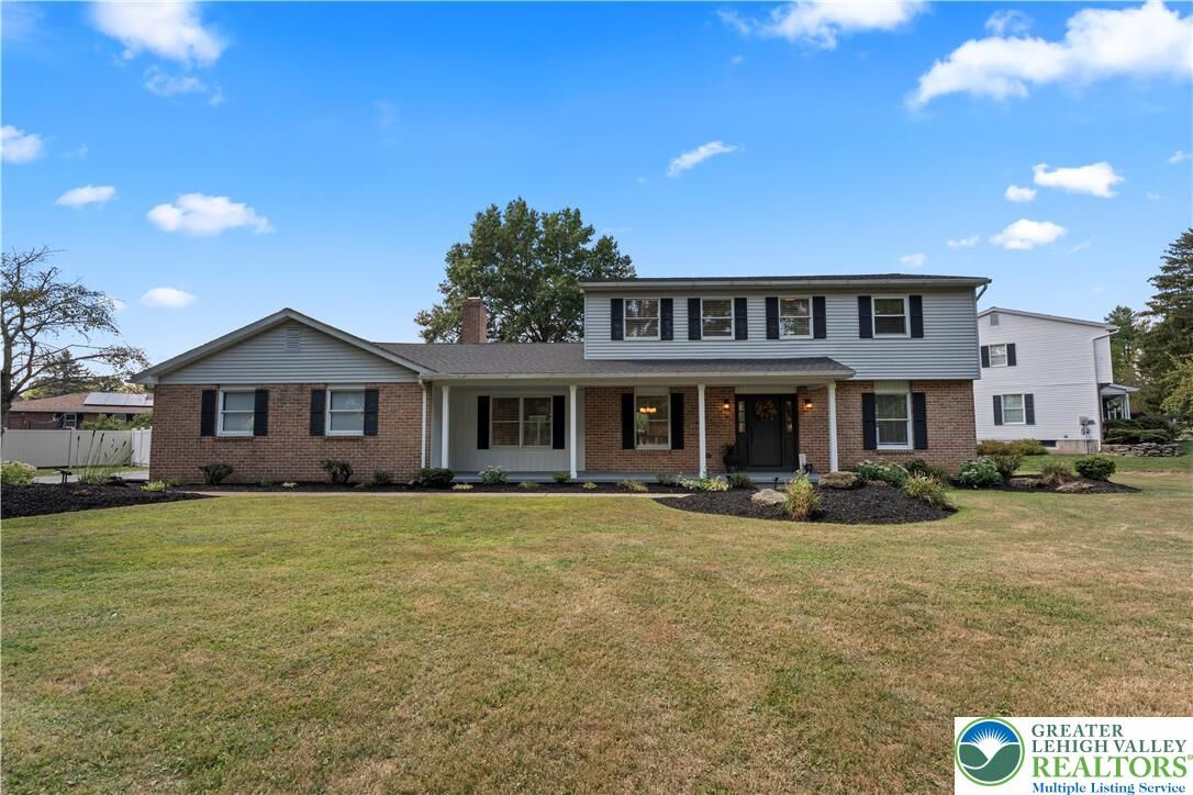 Property Photo: 760 E Macada Road PA 18017