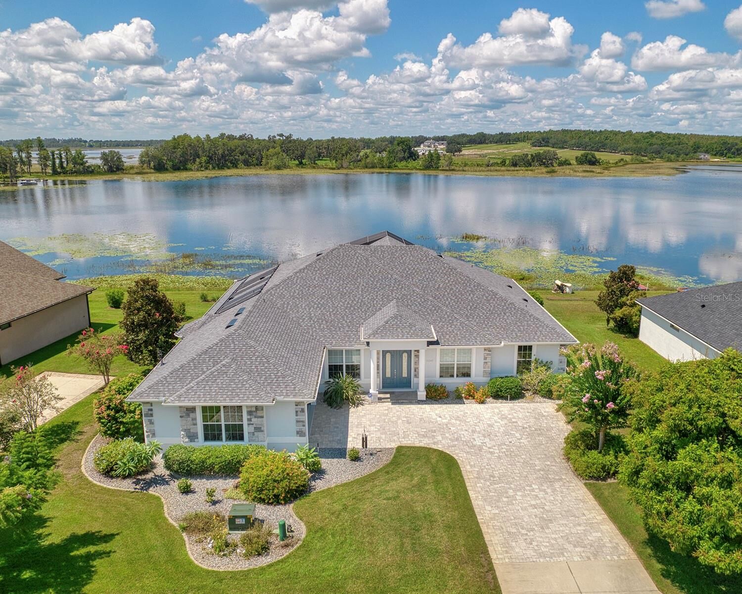 Property Photo: 11248 Little Nellie Drive FL 34711