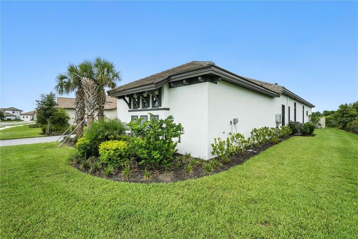 Property Photo: 4748 Freccia Loop FL 33543