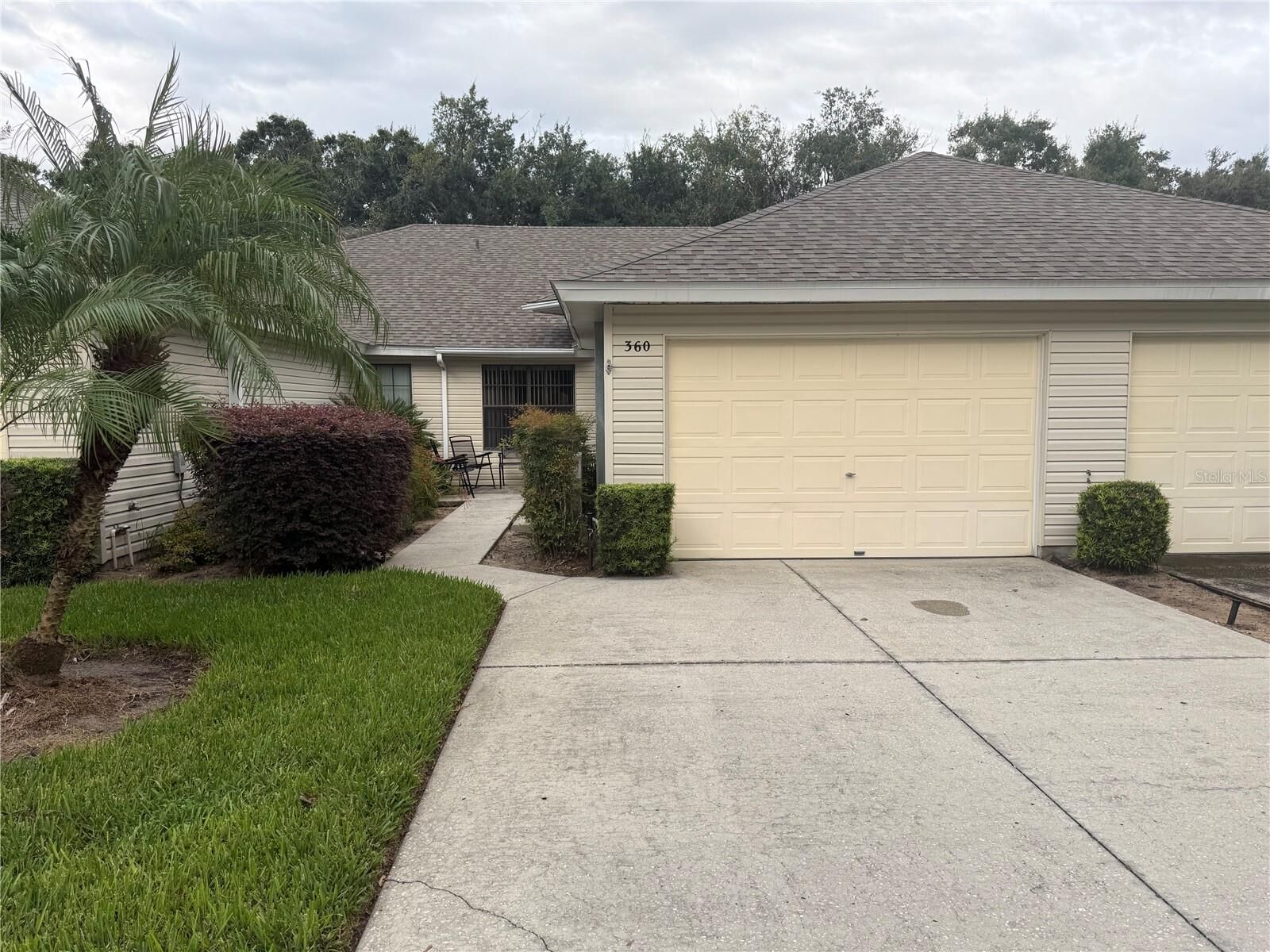 Property Photo:  360 Juniper Way  FL 32778 