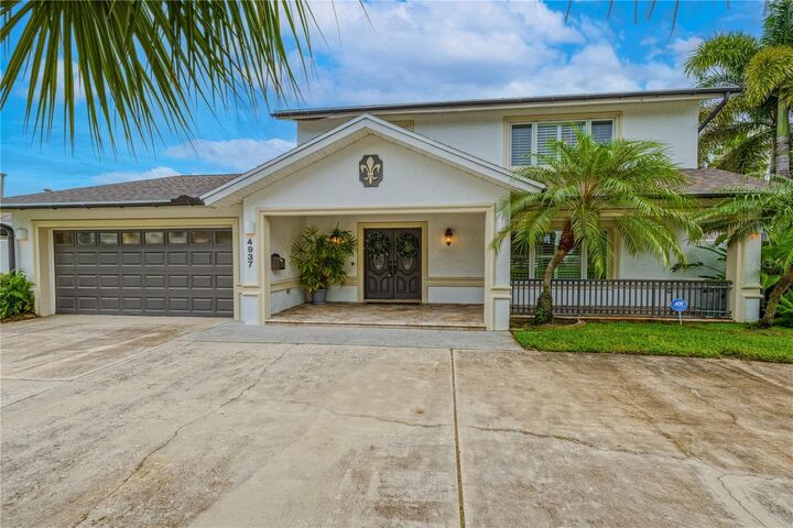 4937 Dover Street NE  St Petersburg FL 33703 photo