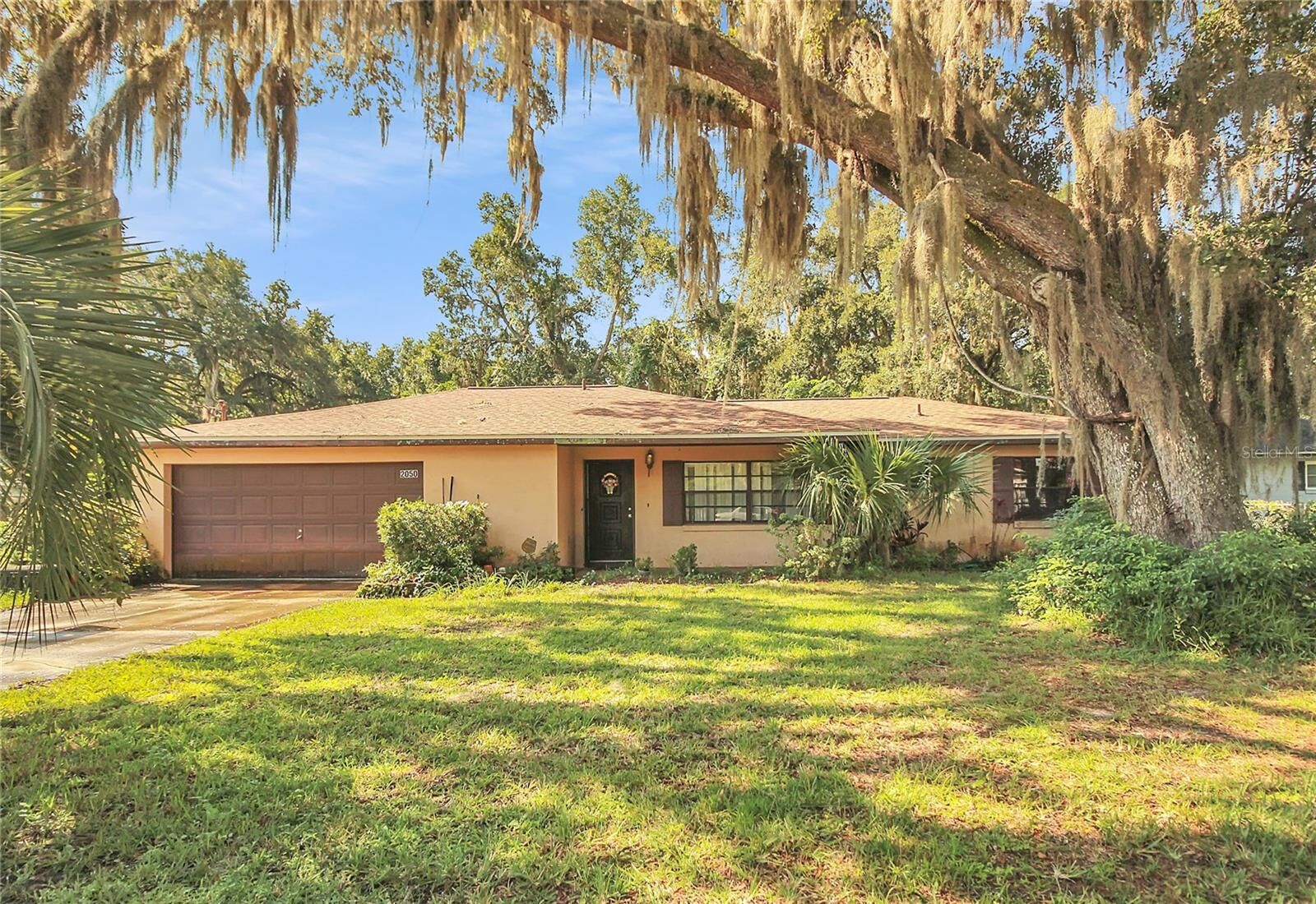 Property Photo: 2050 Live Oak Drive FL 34731