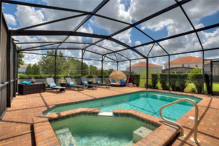 Property Photo:  5525 Misty Oak Circle  FL 33837 