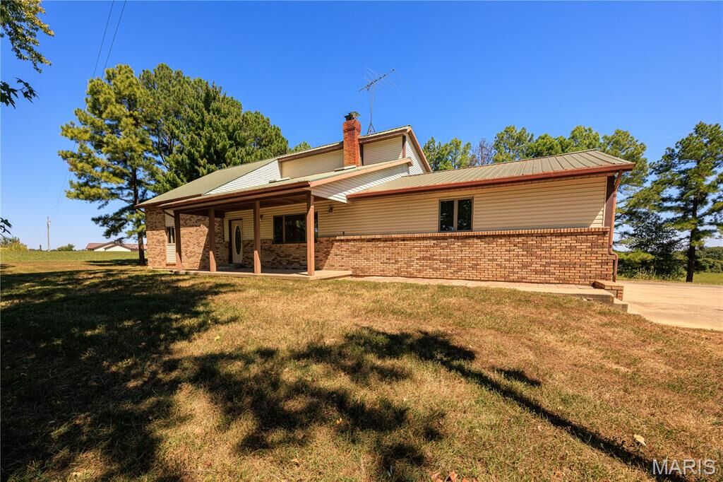 Property Photo:  5196 State Highway B  MO 63769 