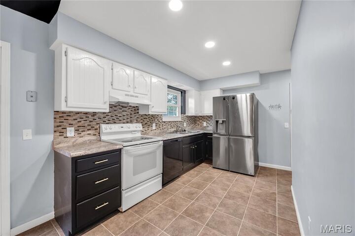 Property Photo: 706 Cheryl Ann Drive MO 63385