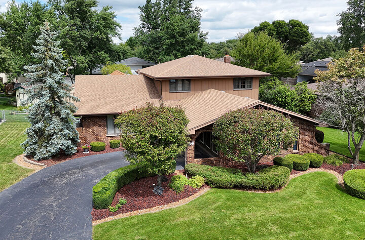 Property Photo:  94 Ruggles Court  IL 60467 
