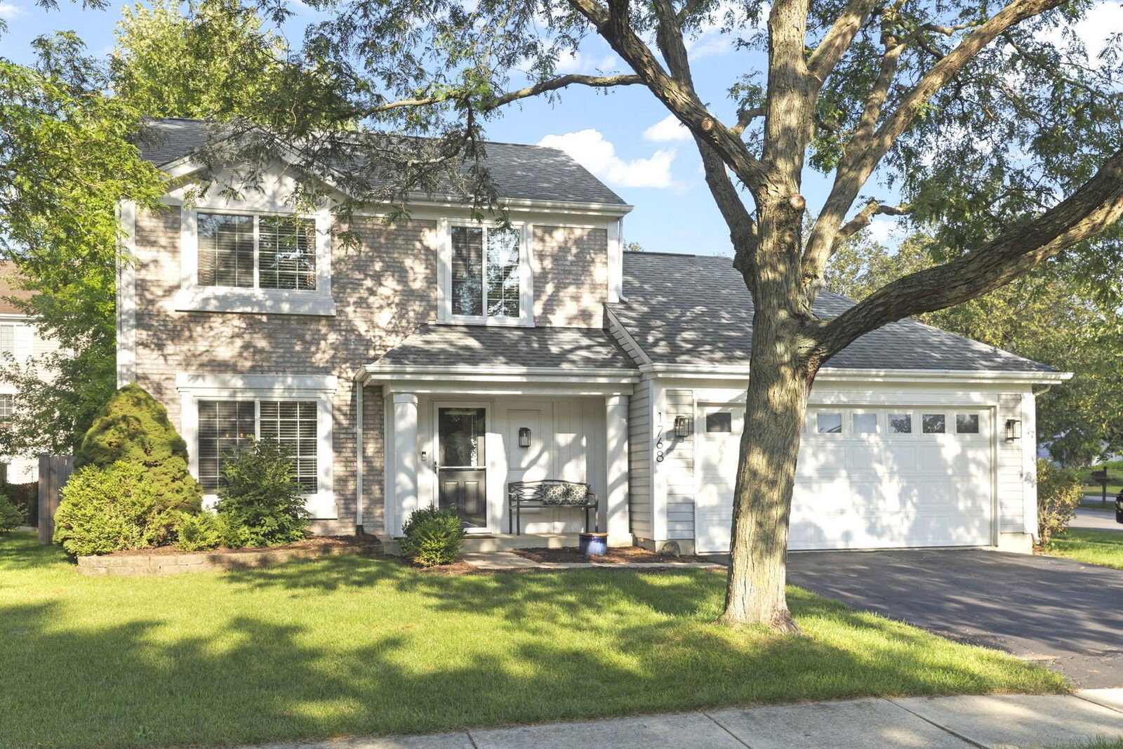 Property Photo:  1768 Coach Drive  IL 60565 