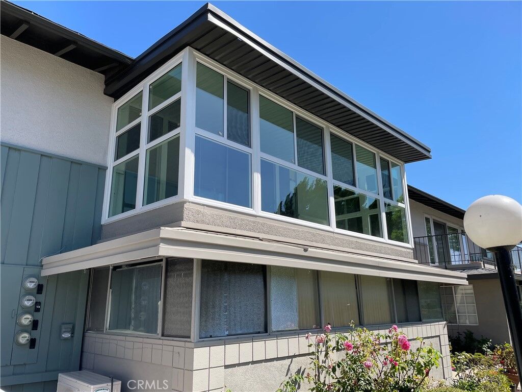 Property Photo:  1950 McKinney Way 11K  CA 90740 