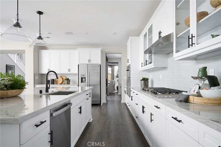 Property Photo:  2016 Saguaro Glen  CA 92025 