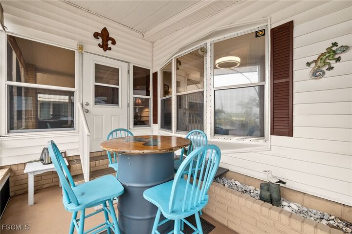 Property Photo:  788 Roses Lane  FL 33917 