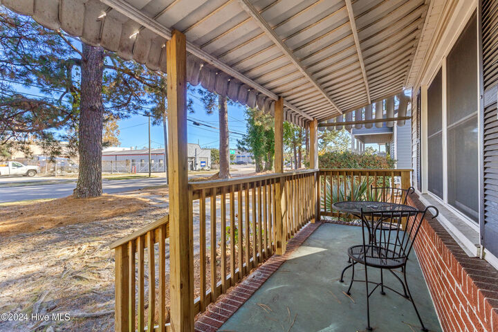 Property Photo:  806 S 16th Street  NC 28401 