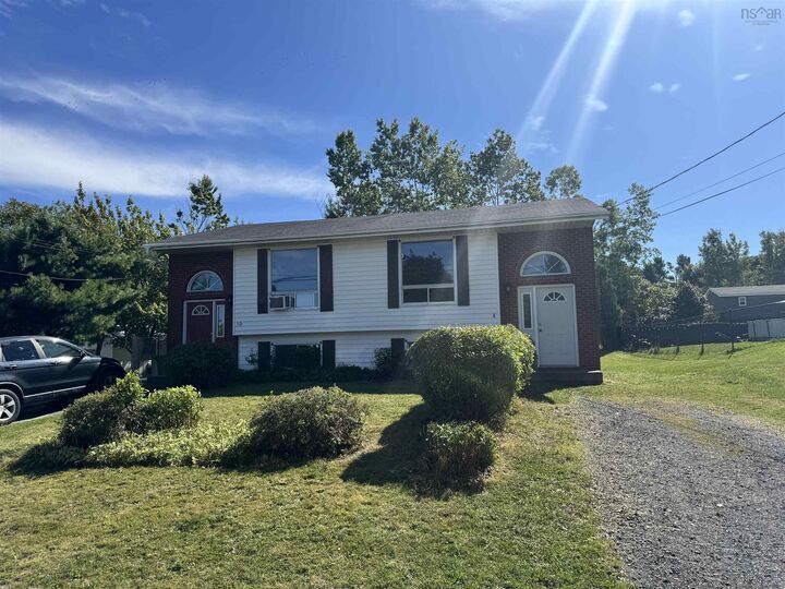 8 & 10 Thirteenth Street  Trenton NS B0K 1X0 photo