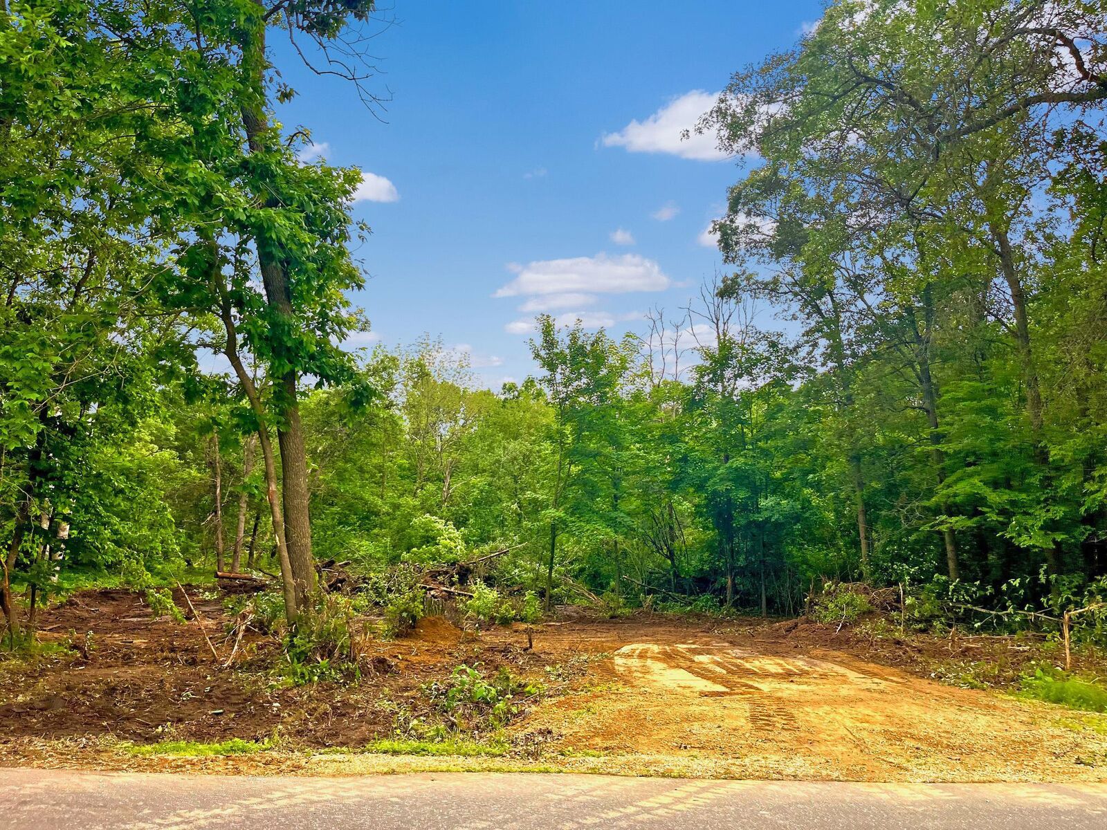 Property Photo: 8xx E Louisiana Street WI 54024