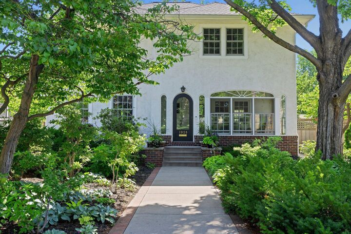Property Photo: 1925 Girard Avenue S MN 55403