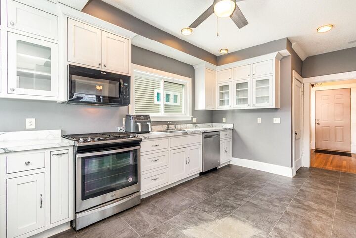 Property Photo: 822 Smith Avenue S MN 55107
