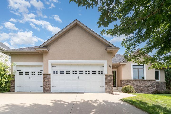 605 Heritage Trail NE  New Prague MN 56071 photo
