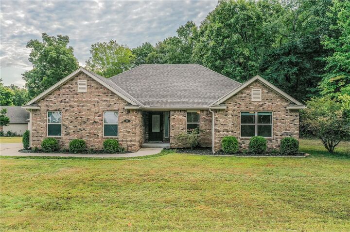 30 Worlaby Drive  Bella Vista AR 72715 photo