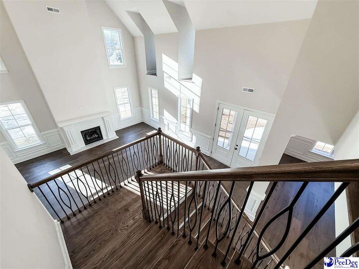 Property Photo:  724 Caledonia Ct  SC 29501 