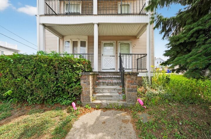 Property Photo: 167 Lonsdale RI 02860