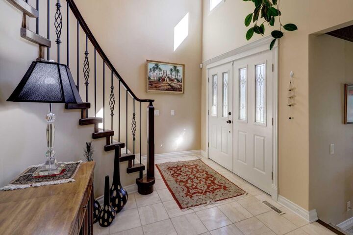 Property Photo: 512 129 Avenue SE AB T2J 4B1