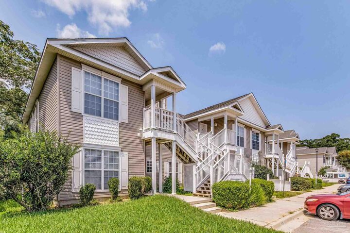 Property Photo: 7101 Joy St E2 FL 32504