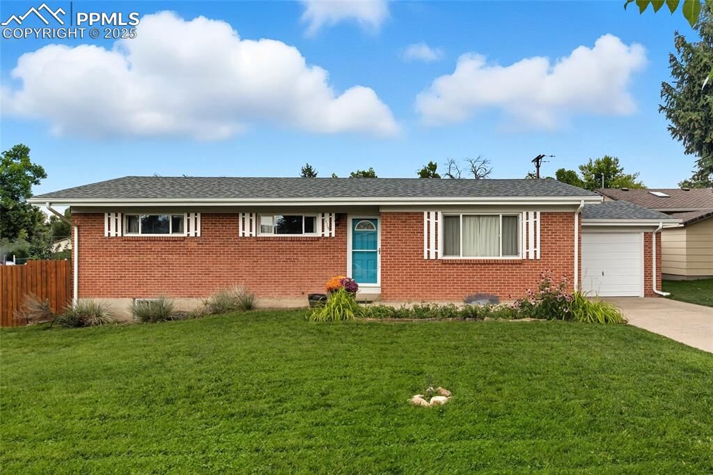 Property Photo:  1425 Prairie Road  CO 80909 