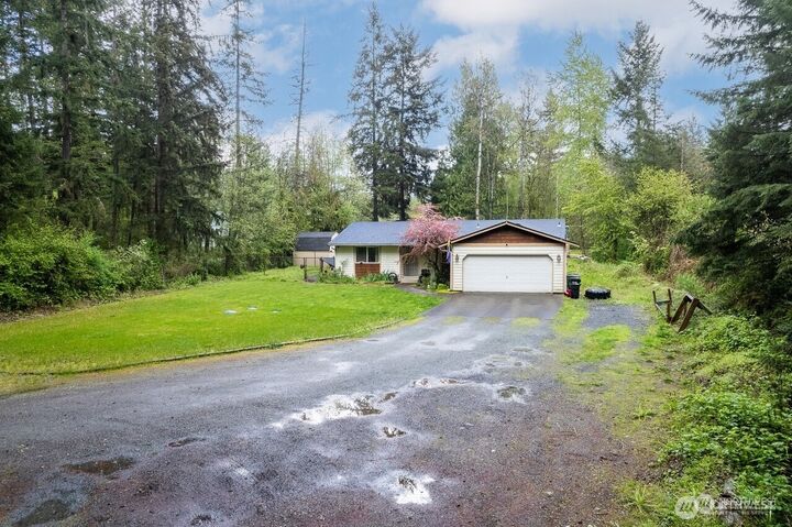 19913  113th Avenue E  Graham WA 98338 photo