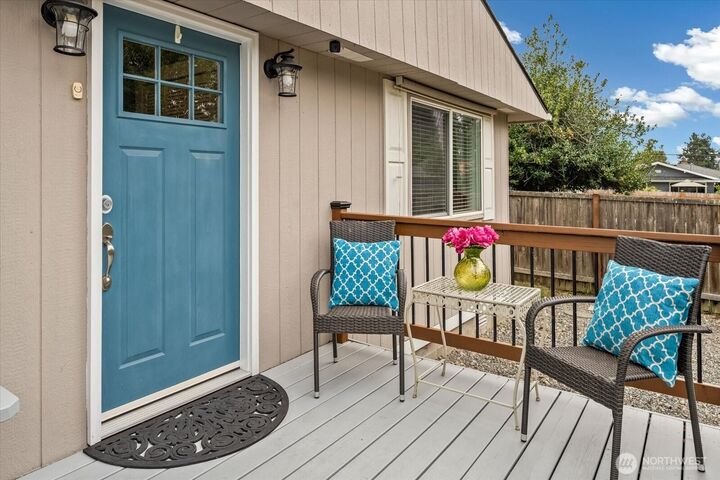 Property Photo:  19828  104th Avenue SE  WA 98055 