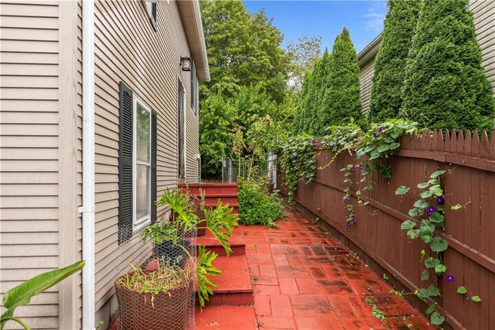 Property Photo:  162 Rushmore Avenue  RI 02909 