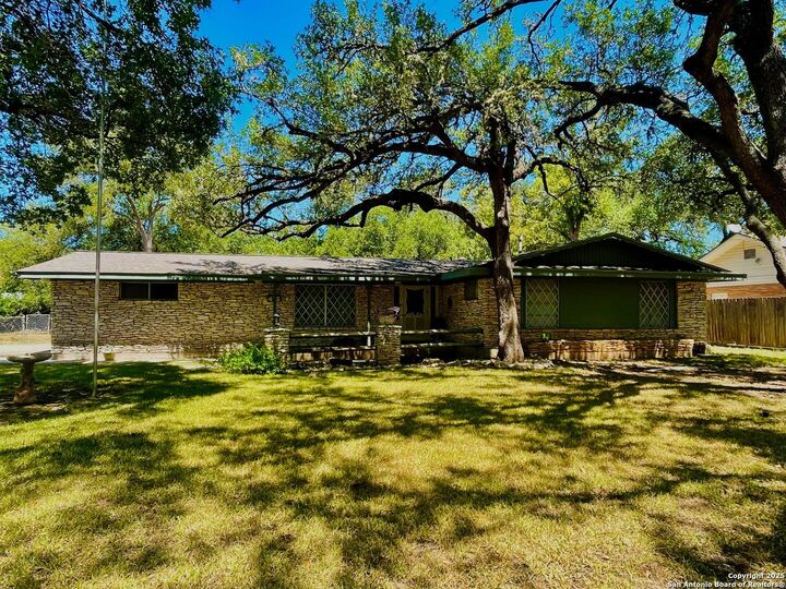 413 Fleetwood Dr  Hollywood Park TX 78232 photo