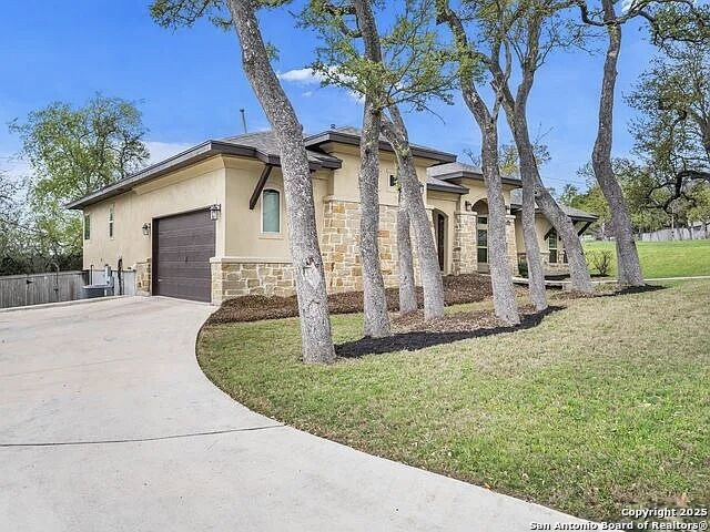 Property Photo: 25915 Tivoli Mdw TX 78260