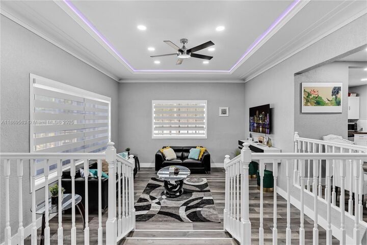 13895 NE 11th Ave  North Miami FL 33161 photo