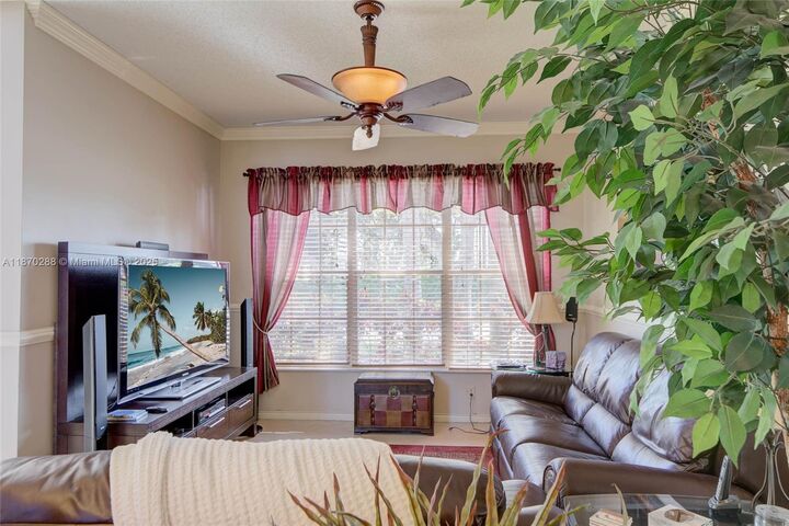 Property Photo:  7800 NW 29th St  FL 33063 