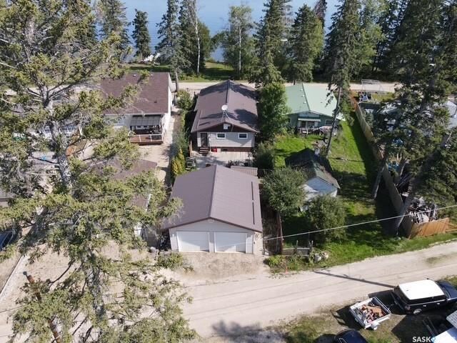 Property Photo:  815 Lakeshore Avenue  SK S0A 1S0 