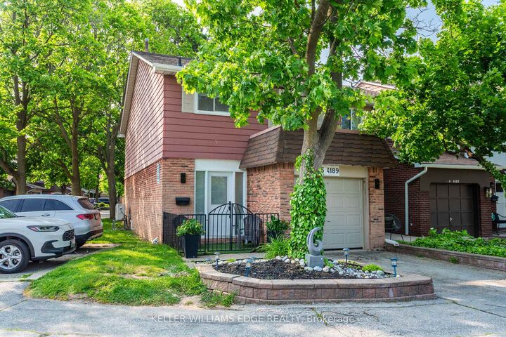 Property Photo:  4189 Longmoor Drive 5  ON L7L 5J9 