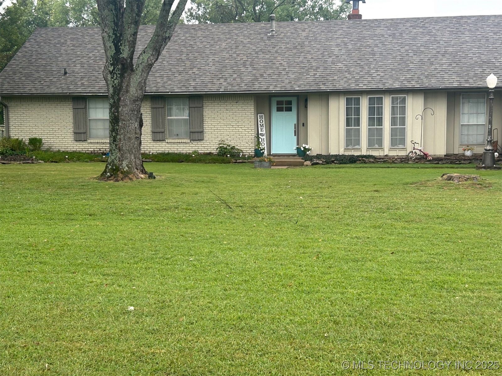 Property Photo: 27472 E 64th Street S OK 74014
