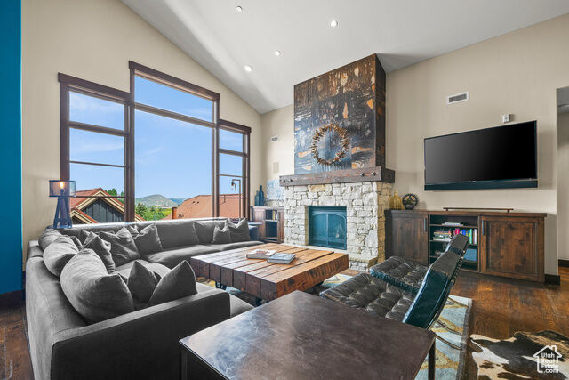 Property Photo:  1825 Three Kings Dr 4302  UT 84060