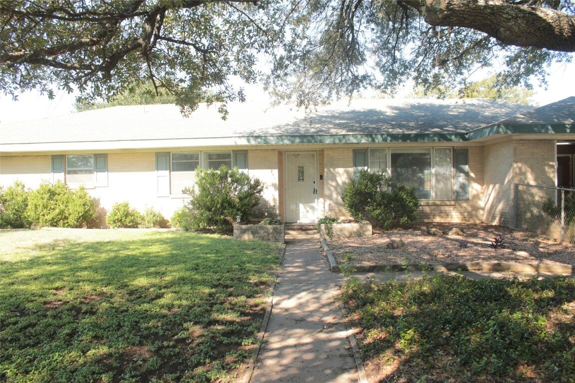Property Photo:  101 County Road 291 Road  TX 76537 