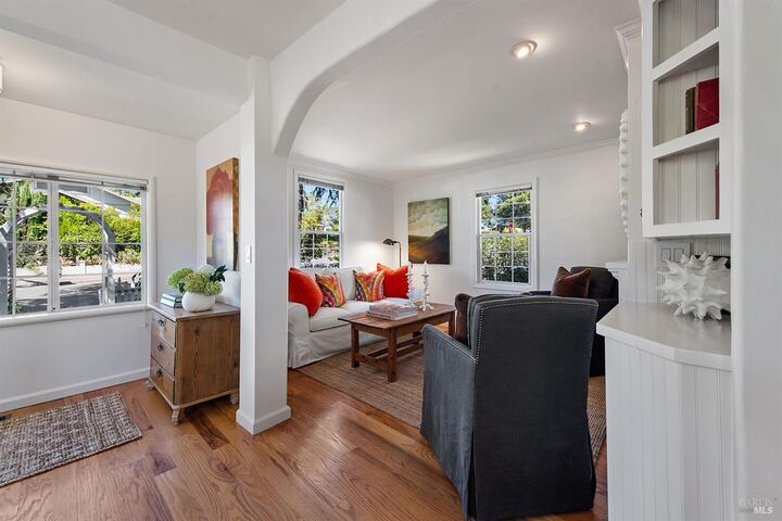 222 Lincoln Street  Healdsburg CA 95448 photo