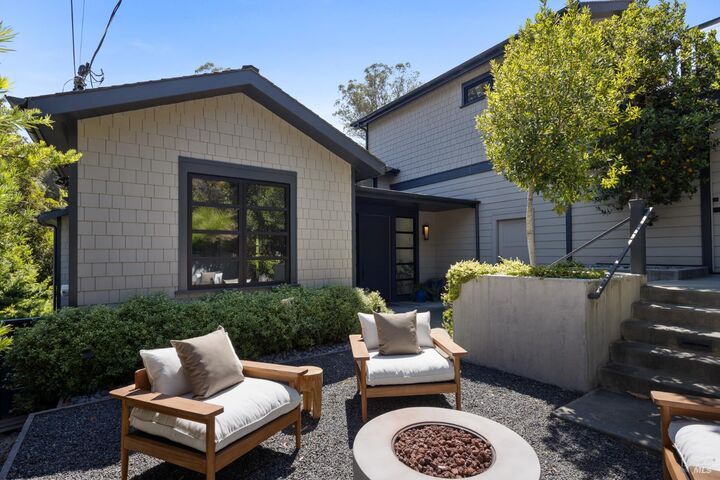 Property Photo:  409 Montford Avenue  CA 94941 