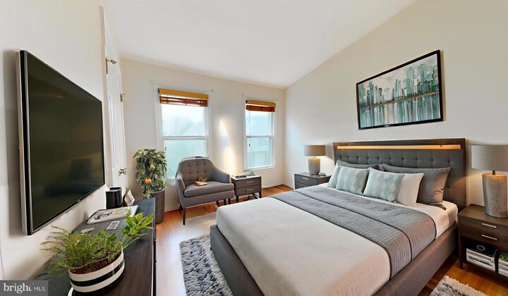 5612 Gresham Lane  Centreville VA 20120 photo