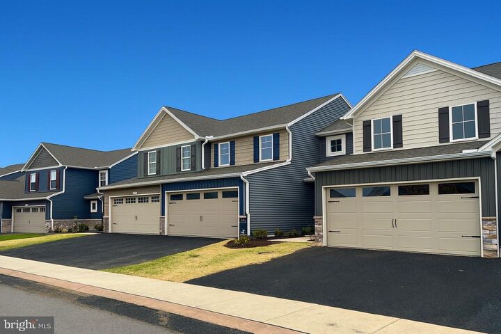 Property Photo: 7256 White Oak Blvd PA 17112