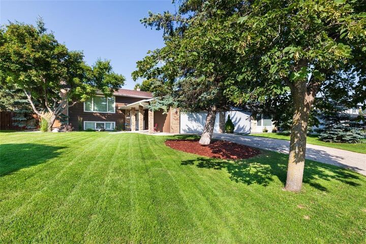 79 Jewett Bay  Winnipeg MB R3R 2M9 photo