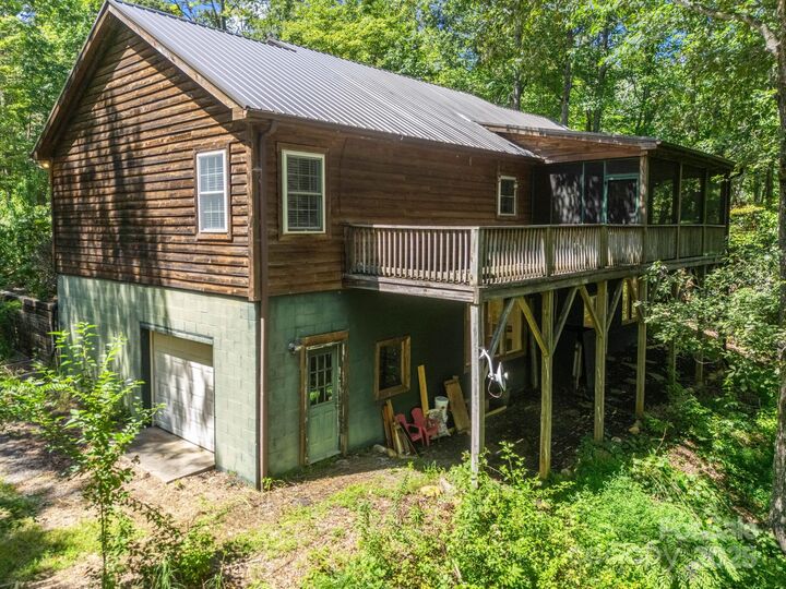 Property Photo: 288 Long Ridge Road NC 28762